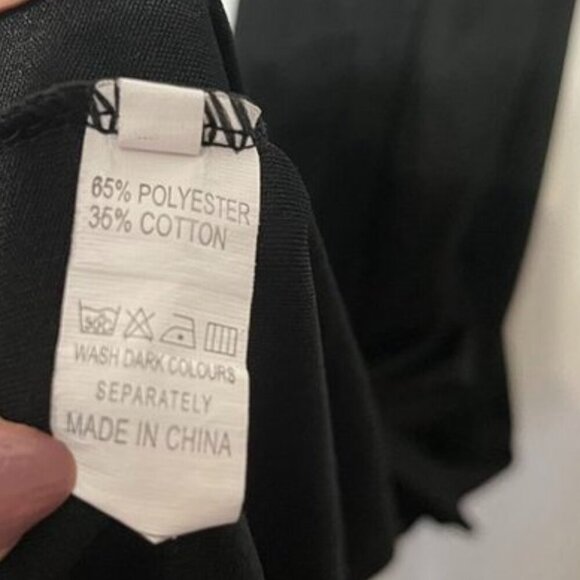 🖤 Elegant Black One-Shoulder Drape Maxi Dress - Picture 5 of 13